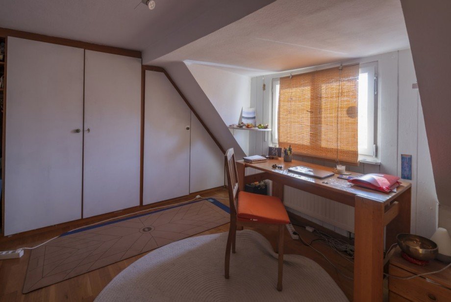 Schlafzimmer DG Zweifamilienhaus Ebringen