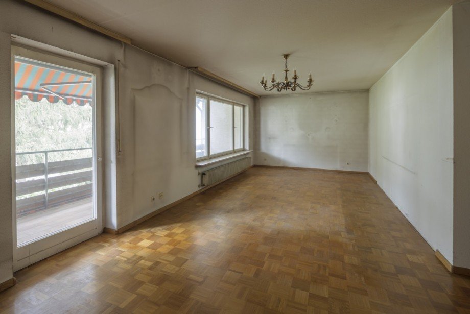 Wohnraum OG Doppelhaush�lfte Gundelfingen