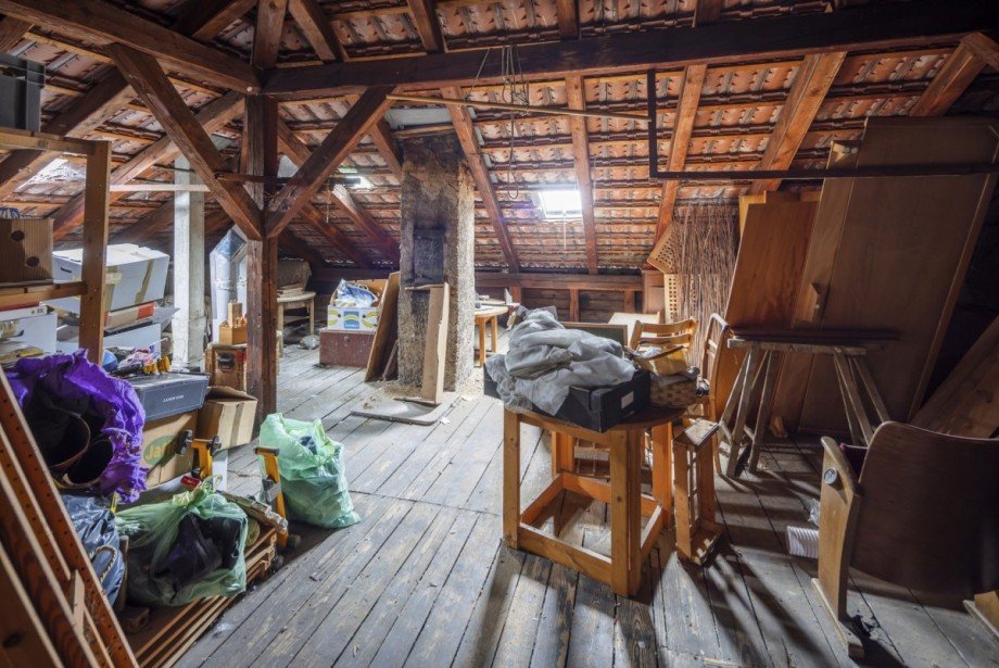 Dachstuhl - Zimmer Mehrfamilienhaus Freiburg im Breisgau