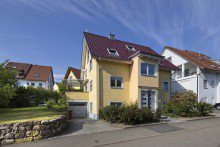 Au�enansicht Hochwertiges Architektenhaus mit toller Aussicht!