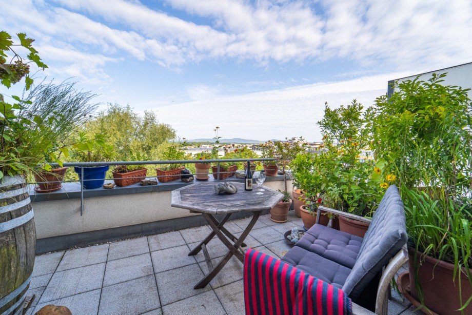 West-Balkon Etagenwohnung Freiburg im Breisgau