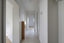 Flur Gepflegte 3-Zimmer-Wohnung mit 2 Balkonen im Erbbaurecht