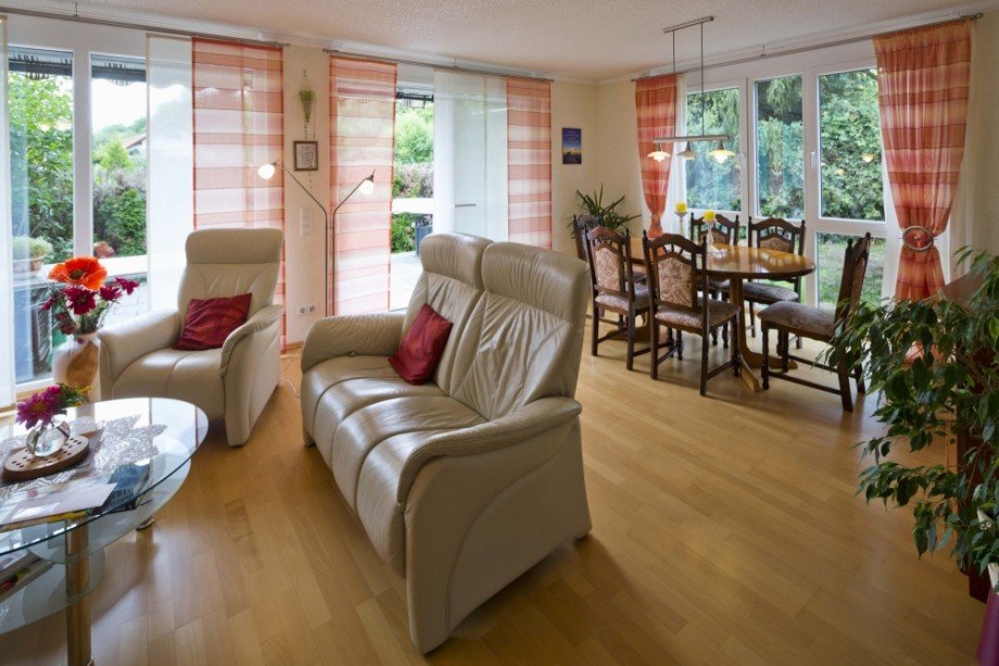 Wohnzimmer Doppelhaush�lfte Teningen / K�ndringen
