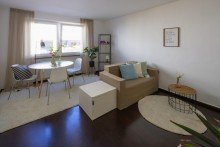 EG li. Wohnzimmer Solides Mehrfamilienhaus in der Innenstadt!