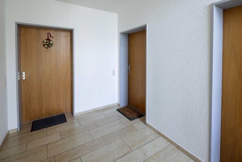 Eingangsbereich Etagenwohnung Gundelfingen