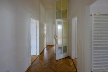 1.OG - Flur Dreifamilienhaus in bester Lage in der Wiehre!
