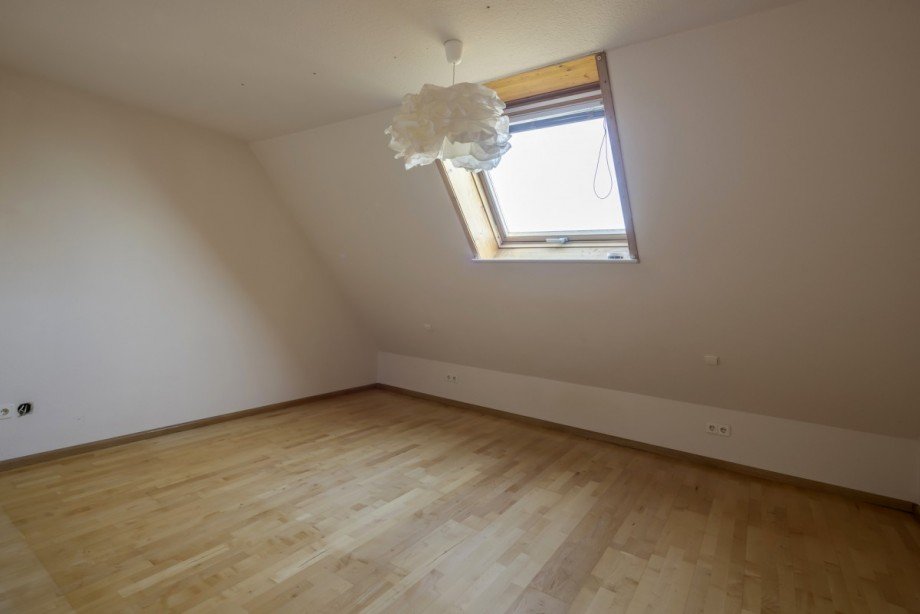 Schlafzimmer Etagenwohnung Ihringen