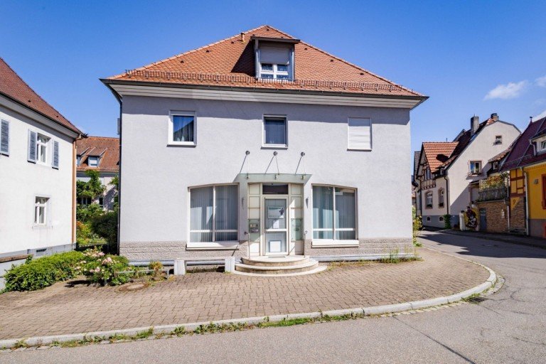 Ausenansicht Waldkirch - Waldkirch (Breisgau) (Stadt) Praxis Praxis zentral in Waldkirch *Provisionsfrei*