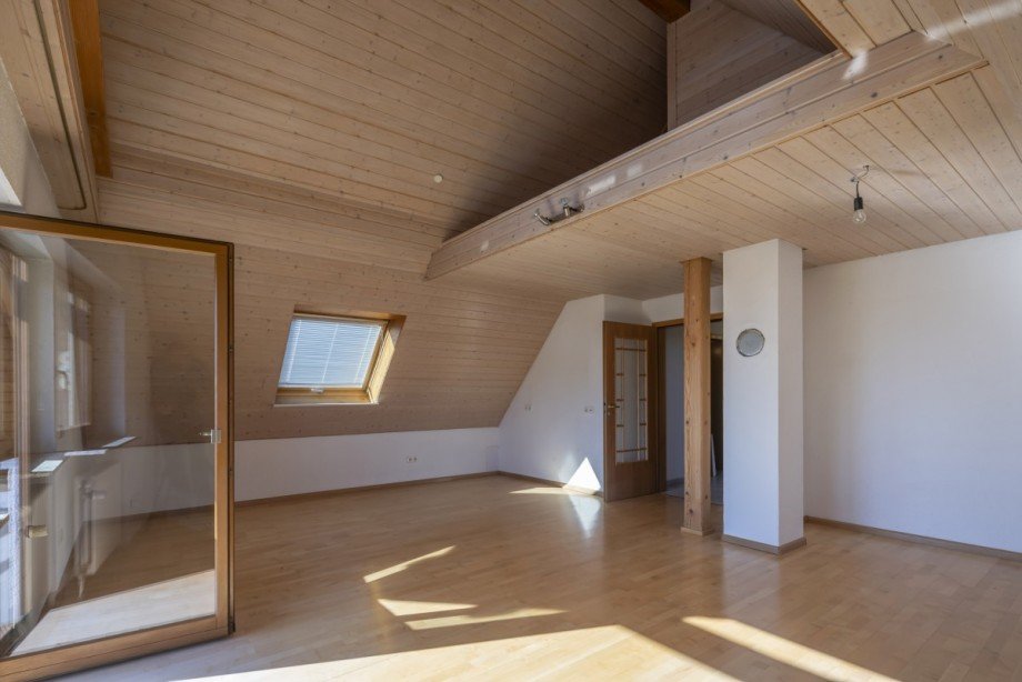 Wohnzimmer Etagenwohnung Ihringen