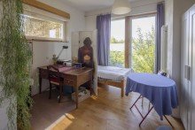 Schlafzimmer OG Wohnhaus mit Gewerbehalle im sonnigen Hartheim!