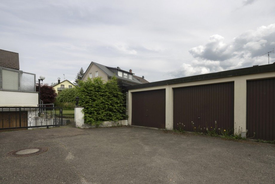 Garage Doppelhaush�lfte Kirchzarten