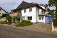 Bild (62a9c8909dac70dabe011623b7deef97): Gro�z�gig leben in Tiengen!