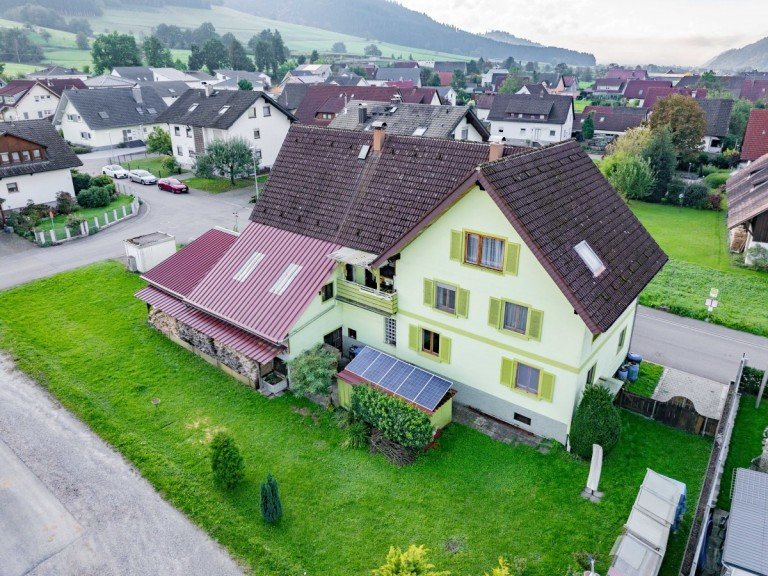 Au�enansicht Ost Winden im Elztal Zweifamilienhaus Bezugsfreies freistehendes Zweifamilienhaus