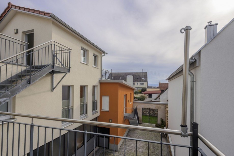 Aussicht S�den Mehrfamilienhaus Ihringen