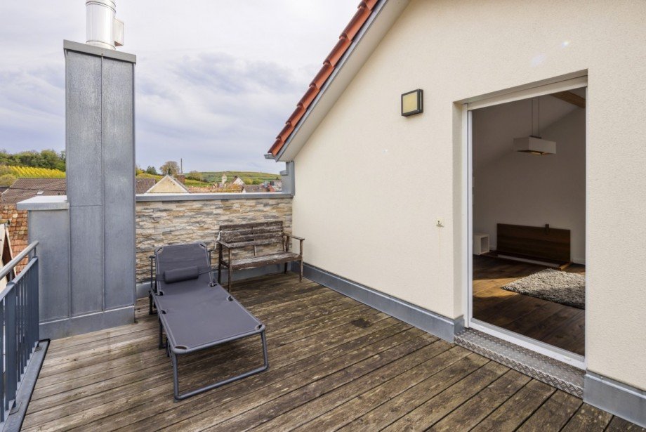 Balkon OG Ostfl�gel Mehrfamilienhaus Ihringen