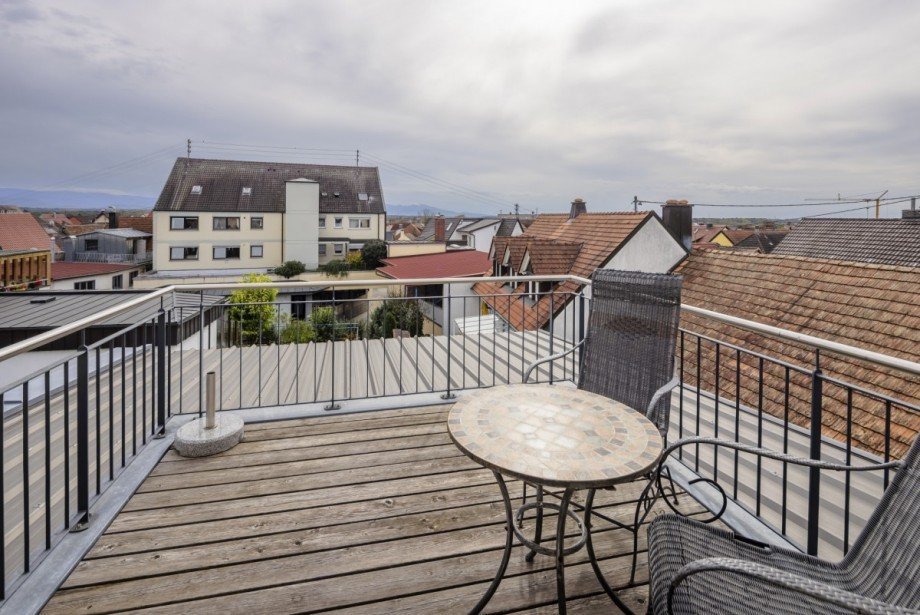 S�dbalkon 2. OG Ostfl�gel Mehrfamilienhaus Ihringen