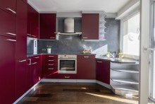 1.OG K�che Solides Mehrfamilienhaus in der Innenstadt!