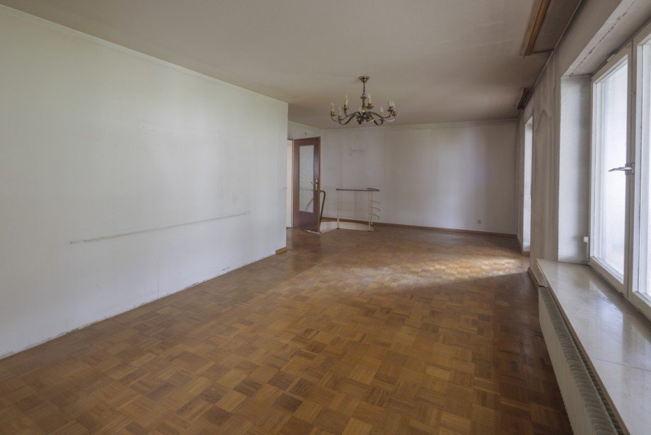 Wohnraum OG Doppelhaush�lfte Gundelfingen