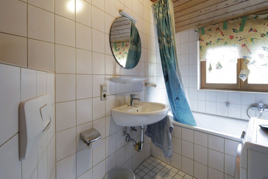 OG Badezimmer Doppelhaush�lfte Ihringen