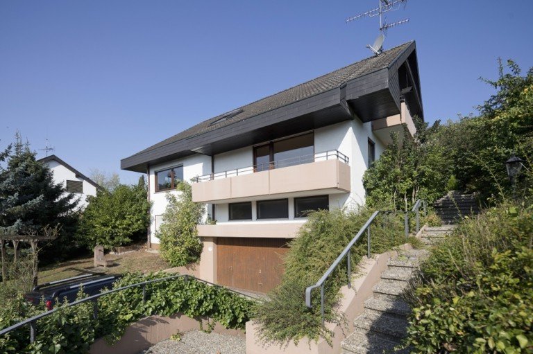 Au�enansicht Ihringen - Ihringen Zweifamilienhaus Zweifamilienhaus in herrlicher Ortsrandlage von Ihringen!