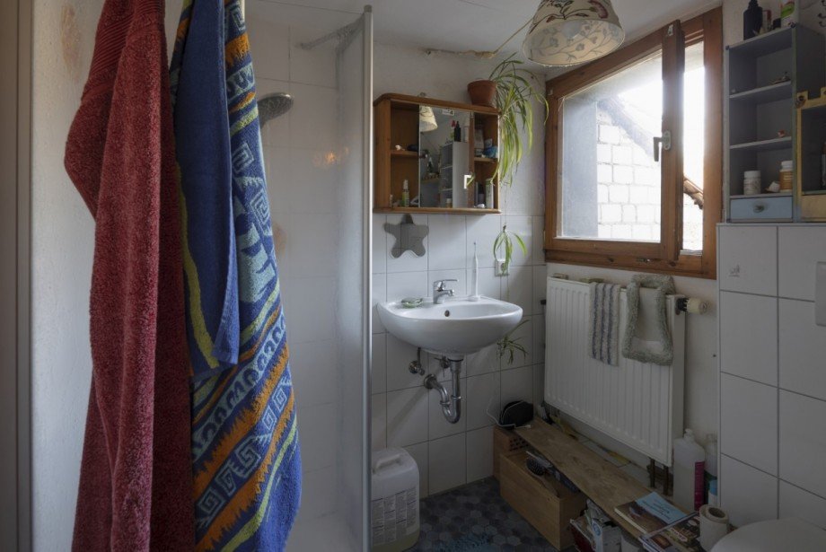 Badezimmer DG Zweifamilienhaus Ebringen