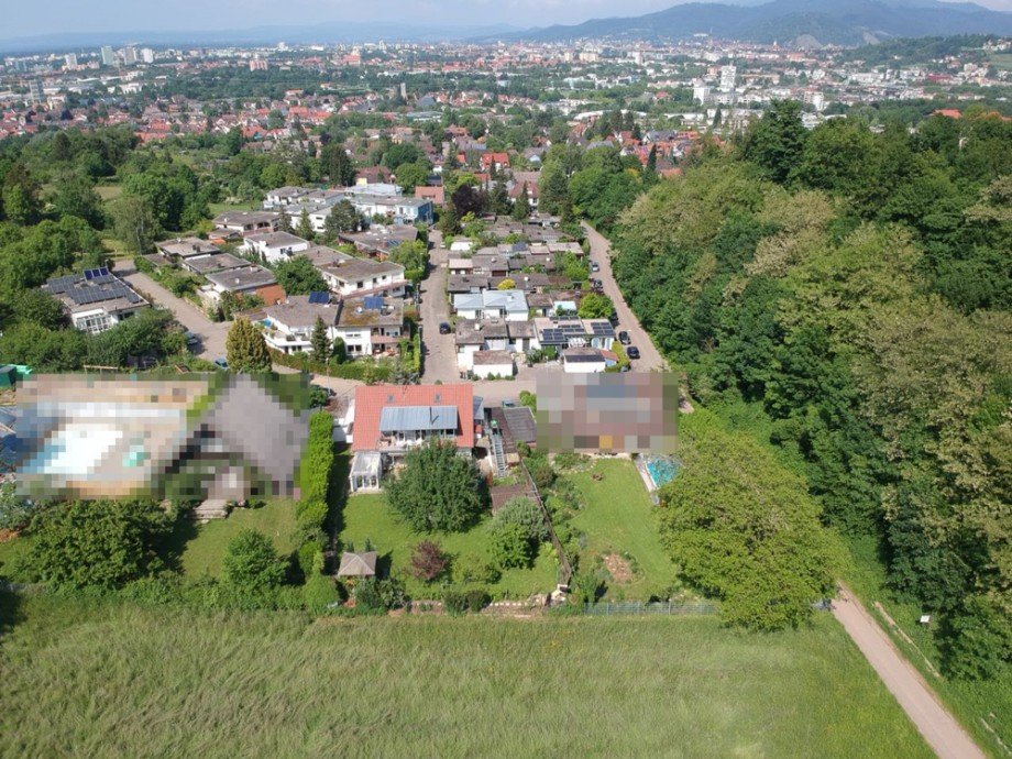 Luftbild Zweifamilienhaus Freiburg im Breisgau / Sankt Georgen