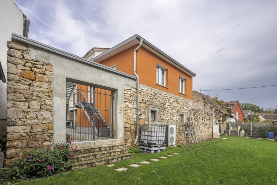 Ansicht S�dfl�gel Mehrfamilienhaus Ihringen
