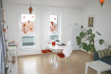 Wohnzimmer mit viel Licht Verkauft - Attika - Wohnung mit Weitblick