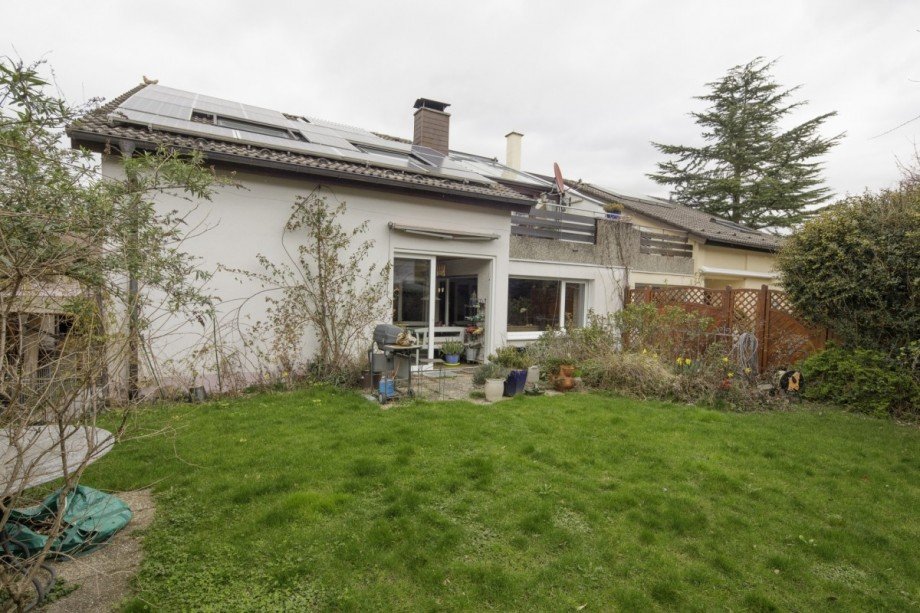 Garten Doppelhaush�lfte Umkirch