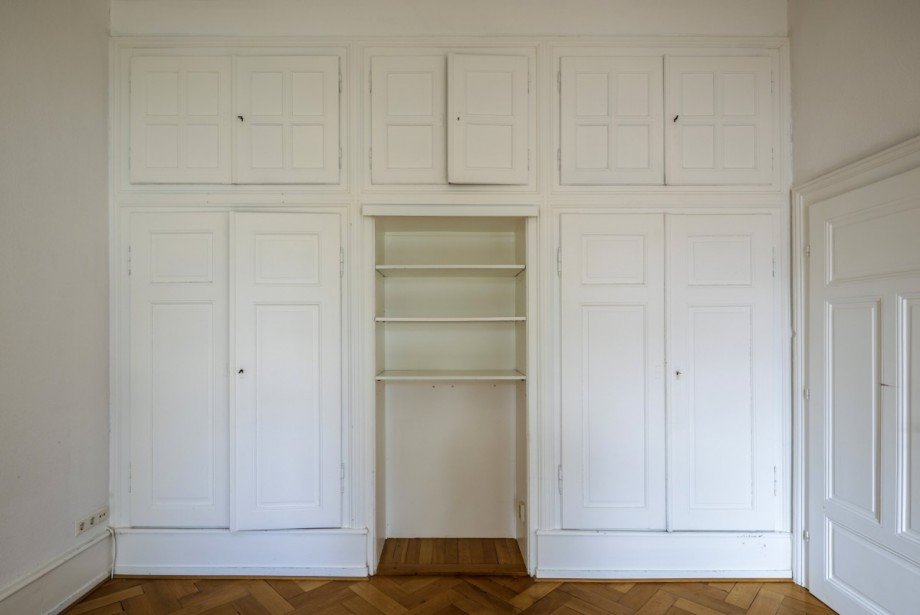 1.OG - Einbauschrank Schlafzimmer Mehrfamilienhaus Freiburg im Breisgau