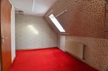 Dachgeschoss Einfamilienhaus im Ortskern von Ihringen!