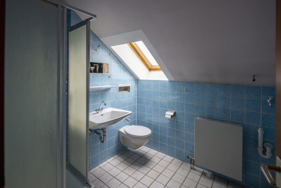Badezimmer Zweifamilienhaus Neuenburg am Rhein