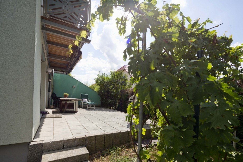 Terrasse Doppelhaush�lfte Teningen / K�ndringen