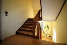 Treppenhaus Nur f�r Kapitalanleger: Gem�tliche 4 Zi.-Wohnung in Z�hringen!