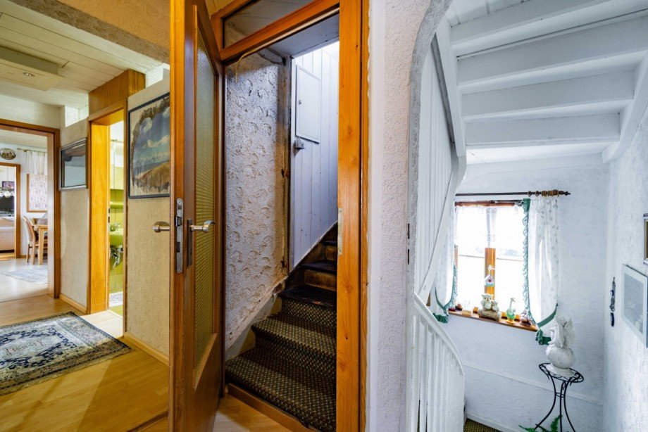 OG Eingang Zweifamilienhaus Winden im Elztal