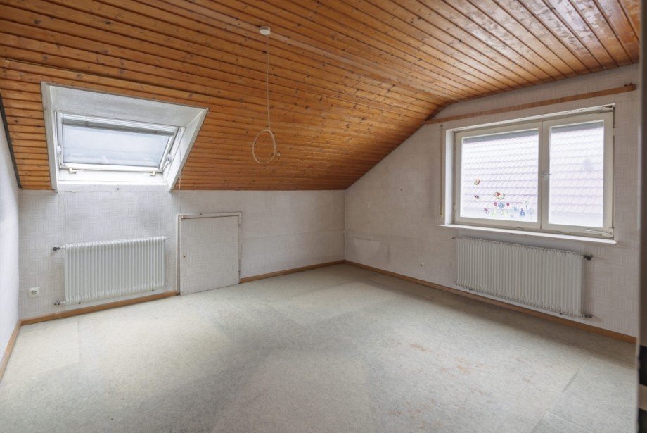 Wohnzimmer DG Doppelhaush�lfte Gundelfingen