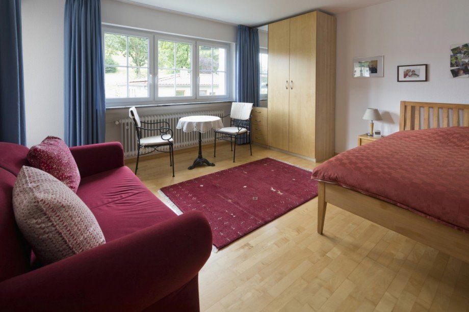 Schlafzimmer Etagenwohnung Stegen