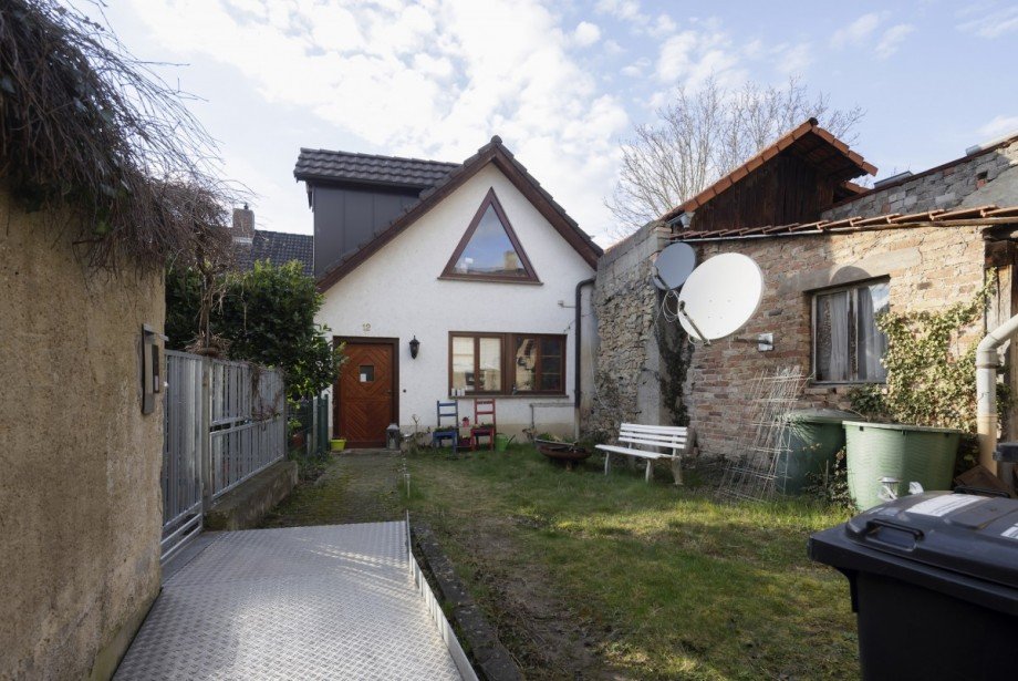 Hinterhaus Au�enansicht Zweifamilienhaus Breisach am Rhein