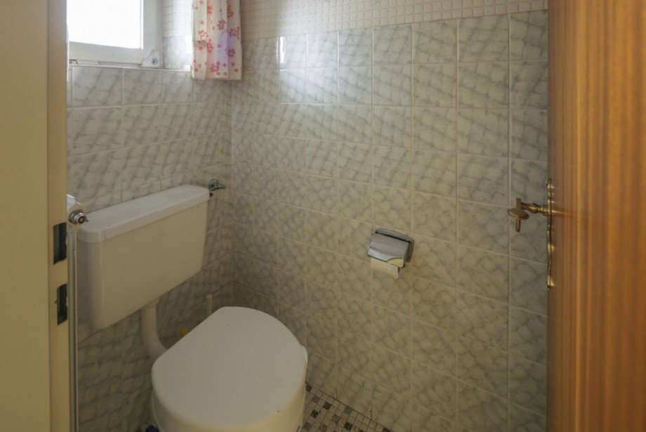G�ste-WC EG Doppelhaush�lfte Gundelfingen