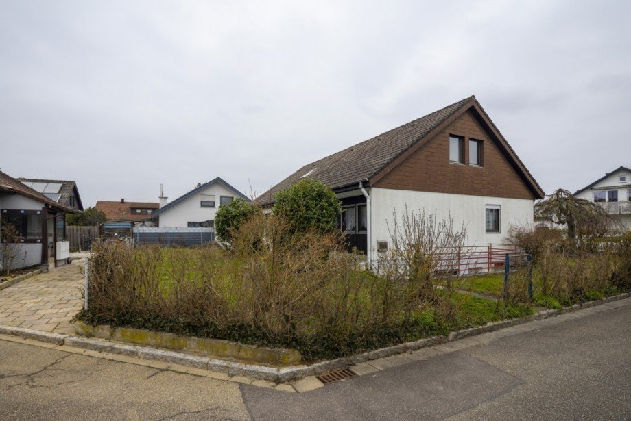 Ansicht Zweifamilienhaus Neuenburg am Rhein