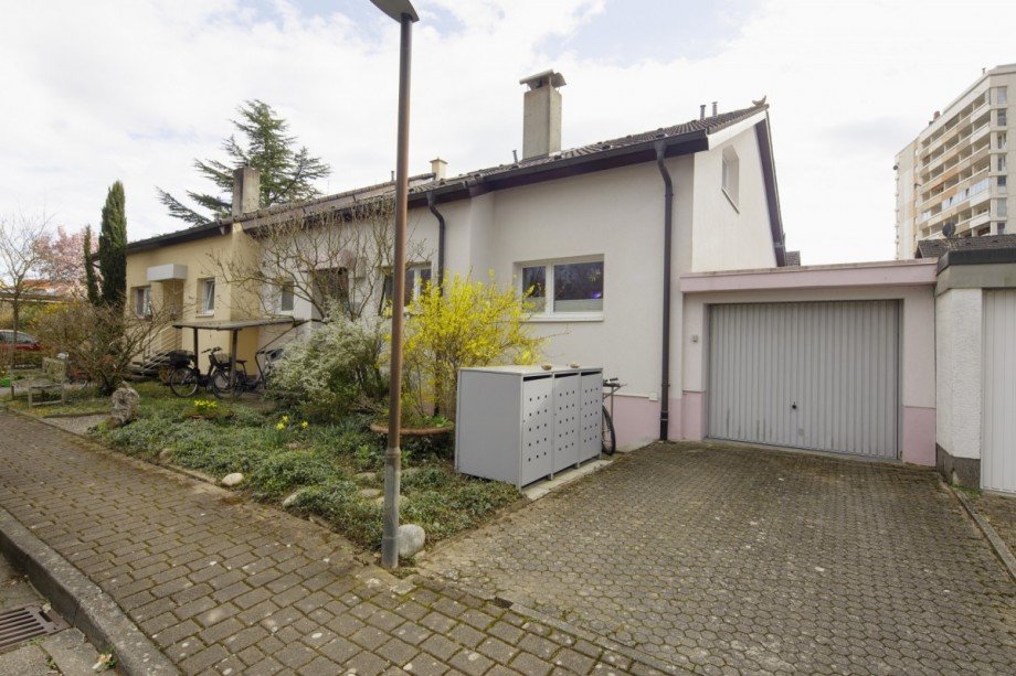 Au�enansicht Doppelhaush�lfte Umkirch