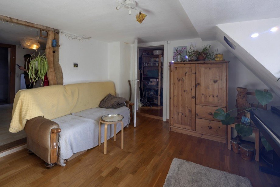 Wohnraum DG Zweifamilienhaus Ebringen
