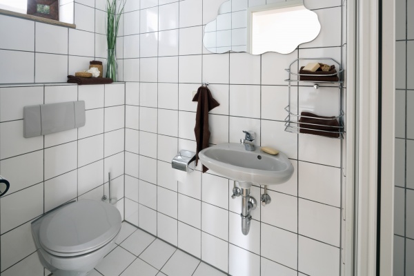 G�ste-WC mit Dusche Etagenwohnung Freiburg im Breisgau / Herdern