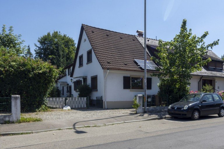 Titelbild Freiburg im Breisgau - Freiburg im Breisgau (Stadt) - Mooswald Zweifamilienhaus Doppelhaush�lfte mit Einliegerwohnung - Prov. frei!