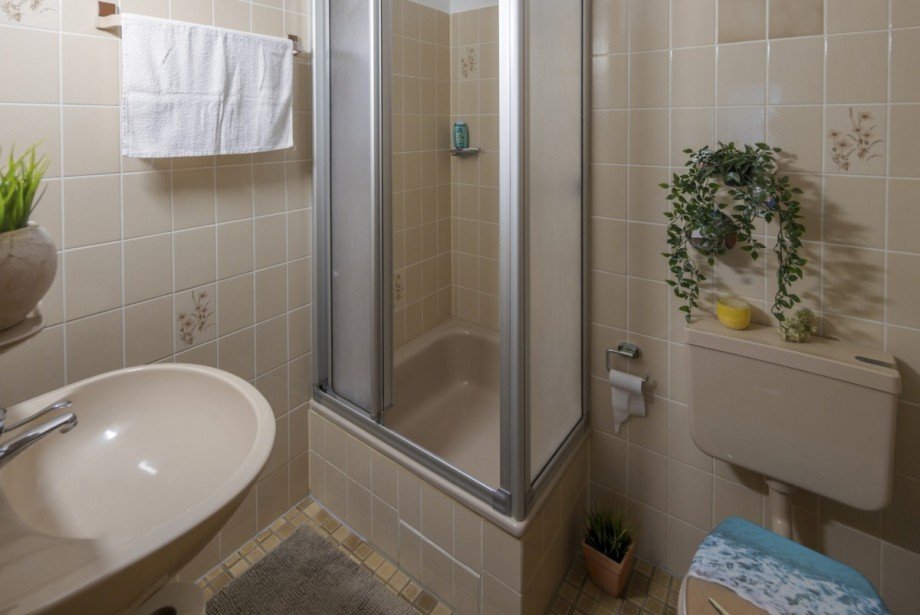 G�ste-WC Erdgeschosswohnung Gundelfingen