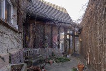 Hinterhof Charmant und zentral in Ebringen leben!