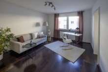 1. OG G�stezimmer Solides Mehrfamilienhaus in der Innenstadt!