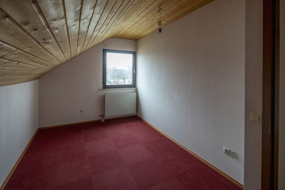 Schlafzimmer Zweifamilienhaus Neuenburg am Rhein
